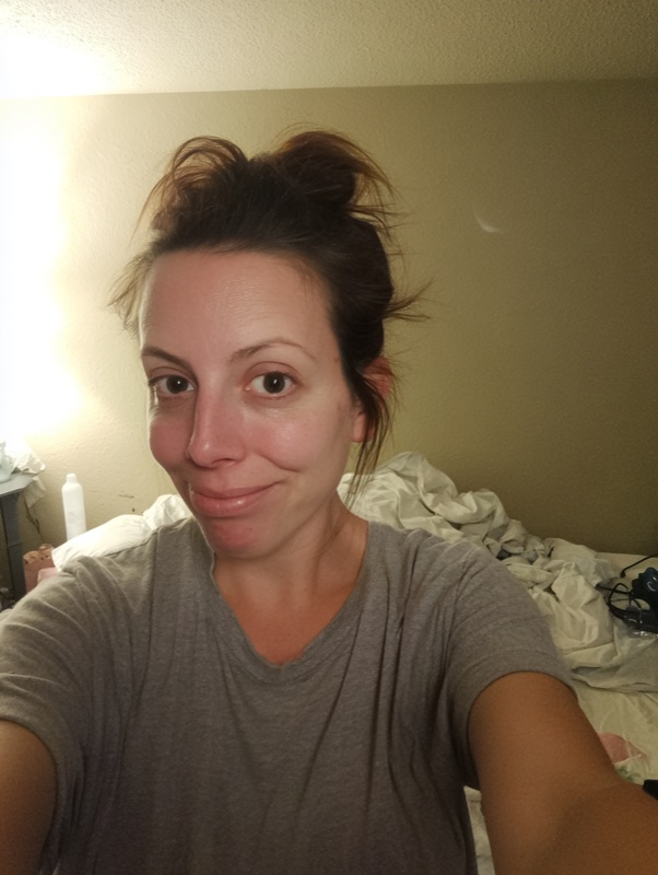 Selfie amateur pris au téléphone